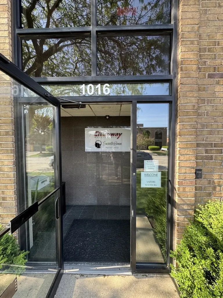 1016 Lunt Avenue Schaumburg IL 60193