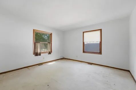 1119 94TH Avenue W Rock Island IL 61201