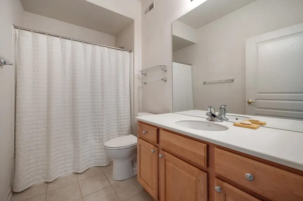 13504 Bonaire Road Huntley IL 60142