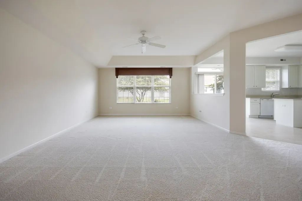 13504 Bonaire Road Huntley IL 60142