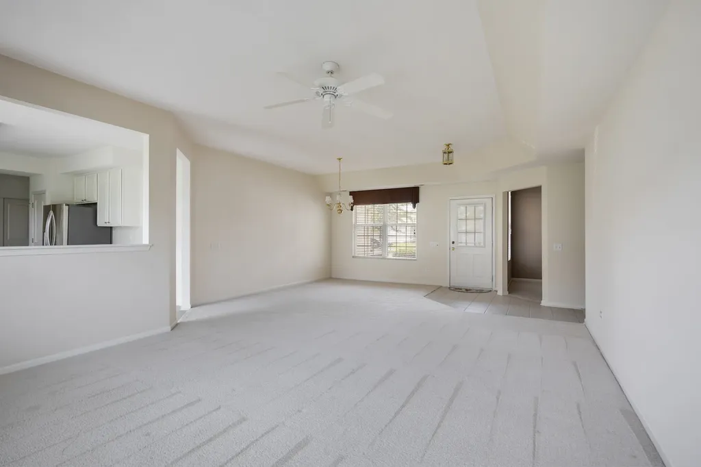 13504 Bonaire Road Huntley IL 60142