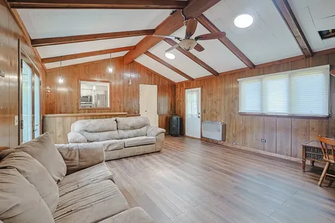 521 Edgewood Lane Elk Grove Village IL 60007