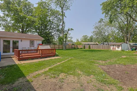 521 Edgewood Lane Elk Grove Village IL 60007