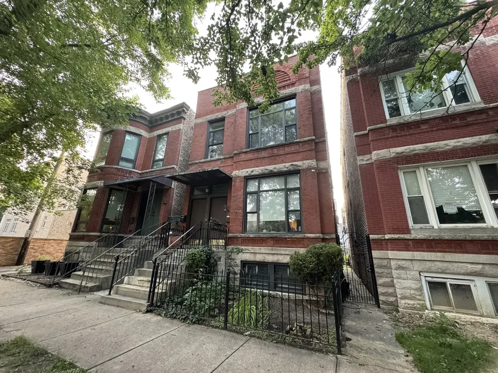 2244 West Homer Street Chicago IL 60647