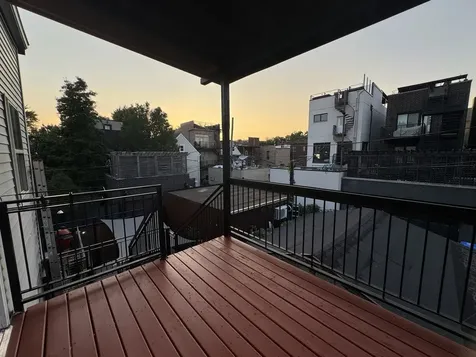 2244 West Homer Street Chicago IL 60647