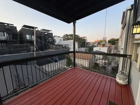 2244 West Homer Street Chicago IL 60647