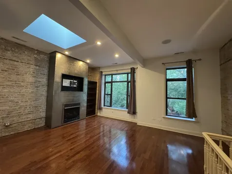 2244 West Homer Street Chicago IL 60647