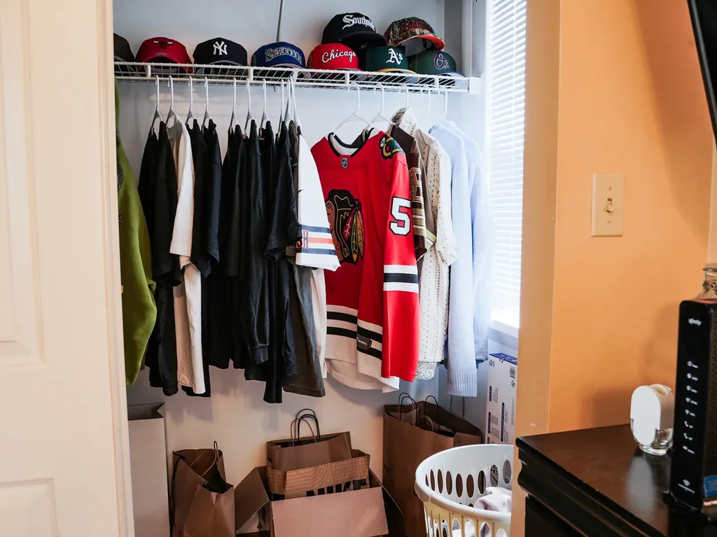 637 West 46th Place Chicago IL 60609