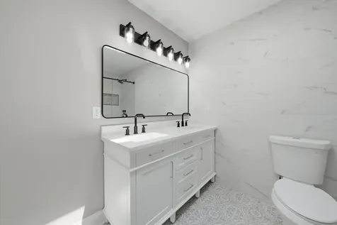 308 Homewood Drive Bolingbrook IL 60440