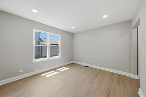 308 Homewood Drive Bolingbrook IL 60440