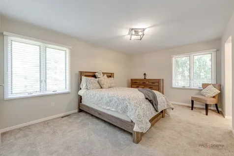 11335 Bayberry Drive Roscoe IL 61073