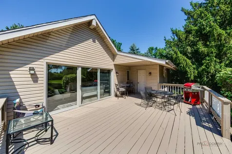 11335 Bayberry Drive Roscoe IL 61073