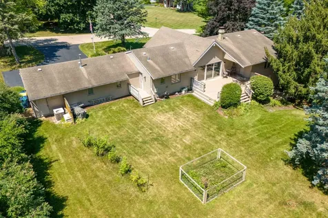 11335 Bayberry Drive Roscoe IL 61073