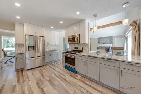 11335 Bayberry Drive Roscoe IL 61073