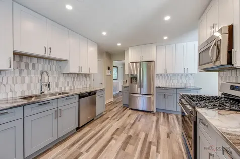 11335 Bayberry Drive Roscoe IL 61073