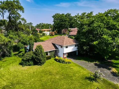 9240 South 86th Court Hickory Hills IL 60457