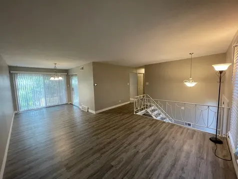 337 Merlin Court Bolingbrook IL 60440