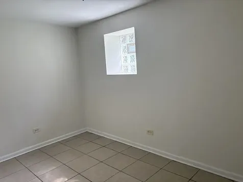 2822 West Flournoy Street Chicago IL 60612