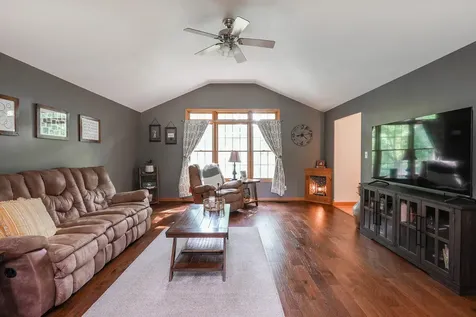 6174 Tulip Lane Grant Park IL 60940