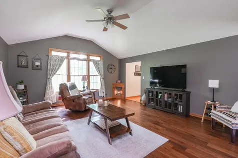 6174 Tulip Lane Grant Park IL 60940