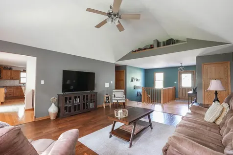 6174 Tulip Lane Grant Park IL 60940