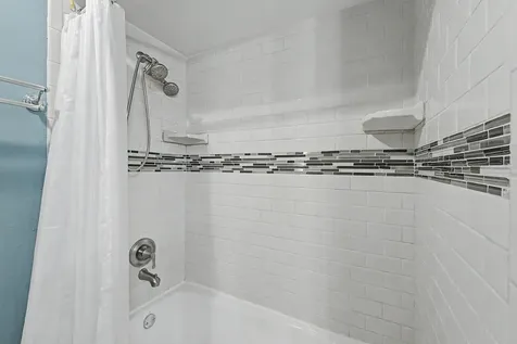 1697 Pebble Beach Drive Hoffman Estates IL 60169