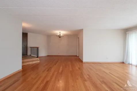 7843 West Arquilla Drive Palos Heights IL 60463
