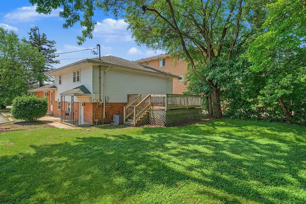 2826 186TH Street Lansing IL 60438