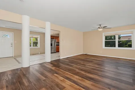 2826 186TH Street Lansing IL 60438