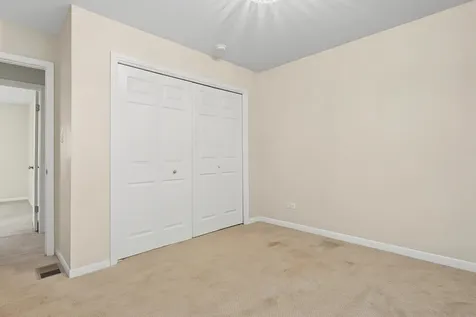 2826 186TH Street Lansing IL 60438
