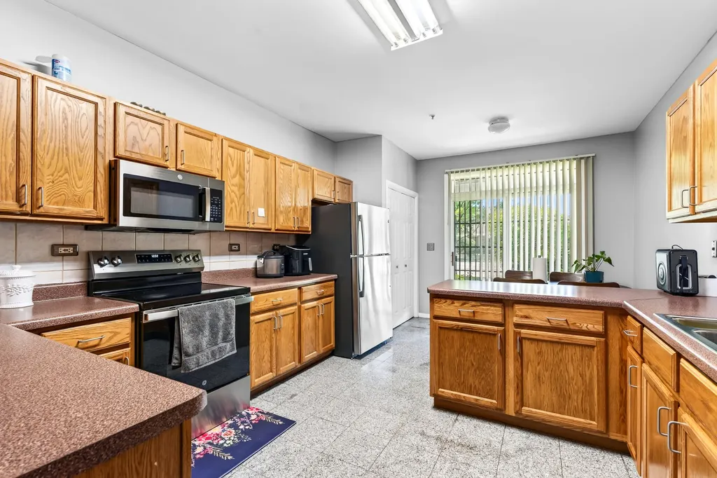 7410 Lincoln Avenue Skokie IL 60076