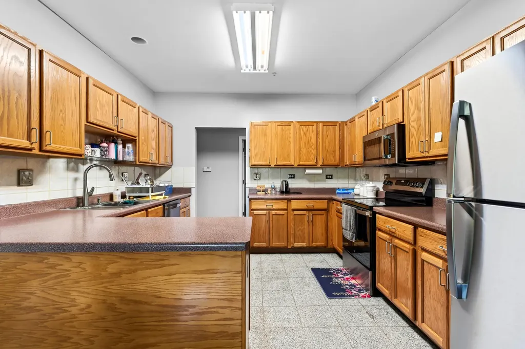 7410 Lincoln Avenue Skokie IL 60076