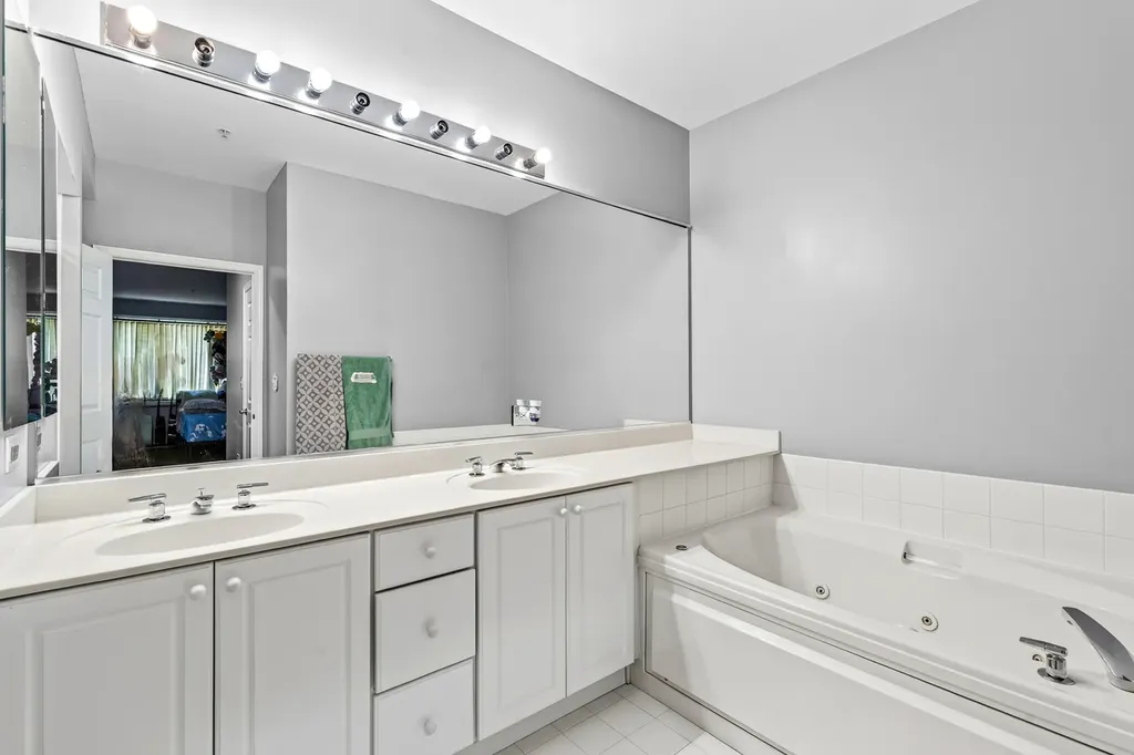 7410 Lincoln Avenue Skokie IL 60076