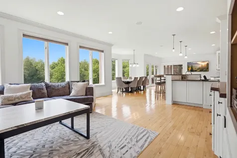 39542 Orchard Bluff Lane Wadsworth IL 60083