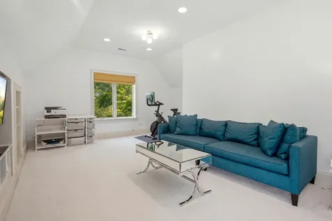 39542 Orchard Bluff Lane Wadsworth IL 60083