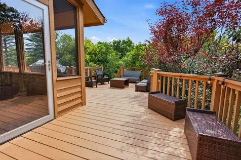 39542 Orchard Bluff Lane Wadsworth IL 60083