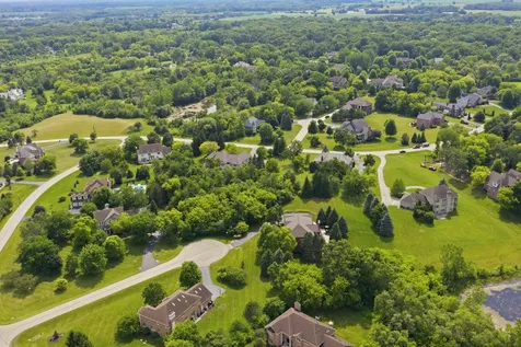 39542 Orchard Bluff Lane Wadsworth IL 60083
