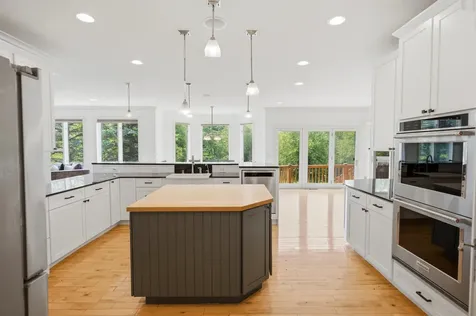 39542 Orchard Bluff Lane Wadsworth IL 60083