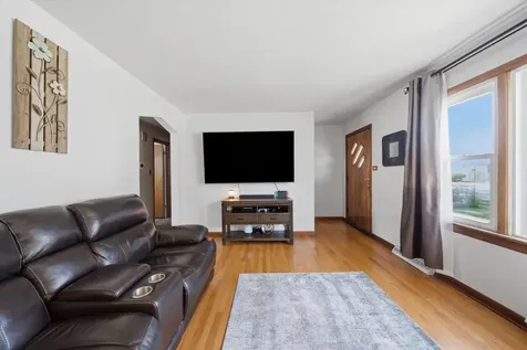 6743 106TH Place Chicago Ridge IL 60415