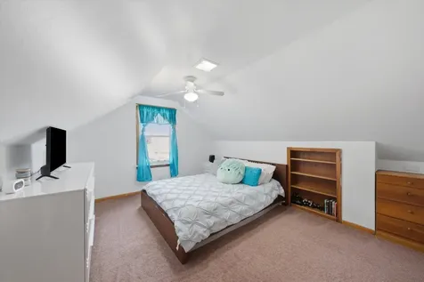 6743 106TH Place Chicago Ridge IL 60415