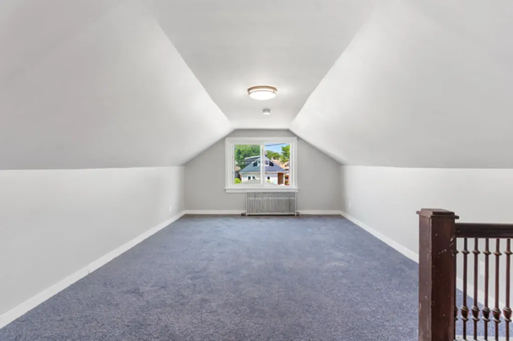 1534 East 86th Place Chicago IL 60619