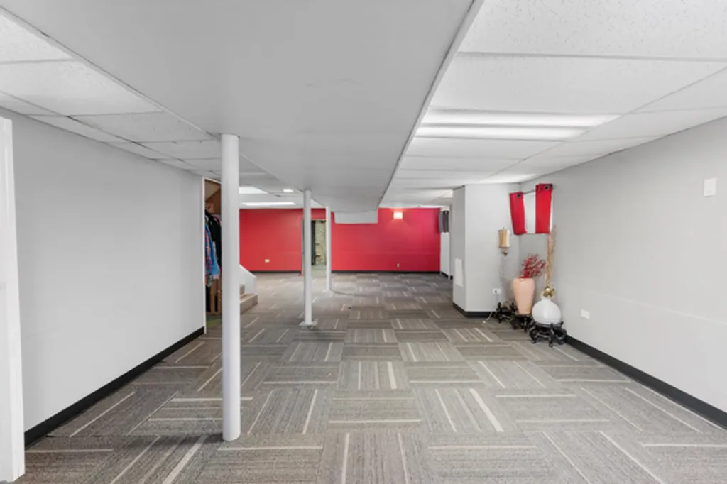1534 East 86th Place Chicago IL 60619