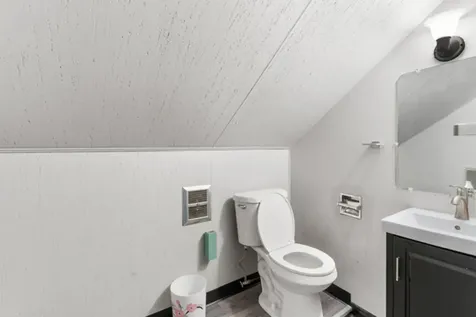 1534 East 86th Place Chicago IL 60619