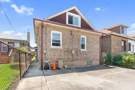 1534 East 86th Place Chicago IL 60619