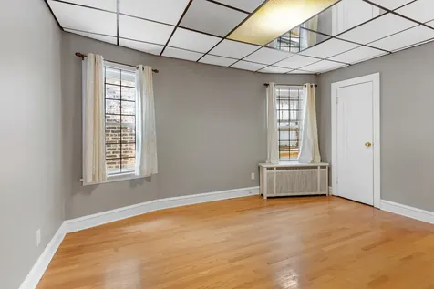 1534 East 86th Place Chicago IL 60619