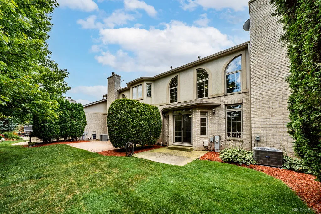 11100 Karen Drive Orland Park IL 60467