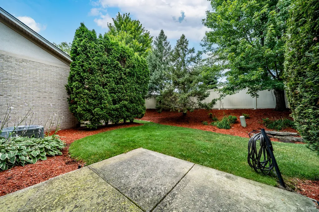 11100 Karen Drive Orland Park IL 60467