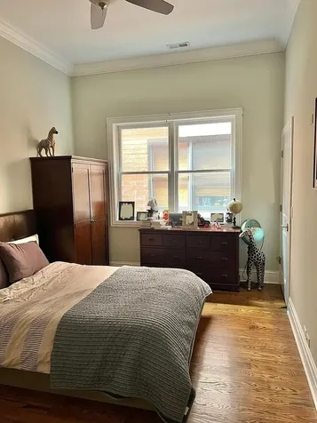 3929 North Western Avenue Chicago IL 60618