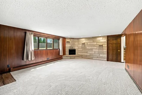 612 Bethel Drive Joliet IL 60435