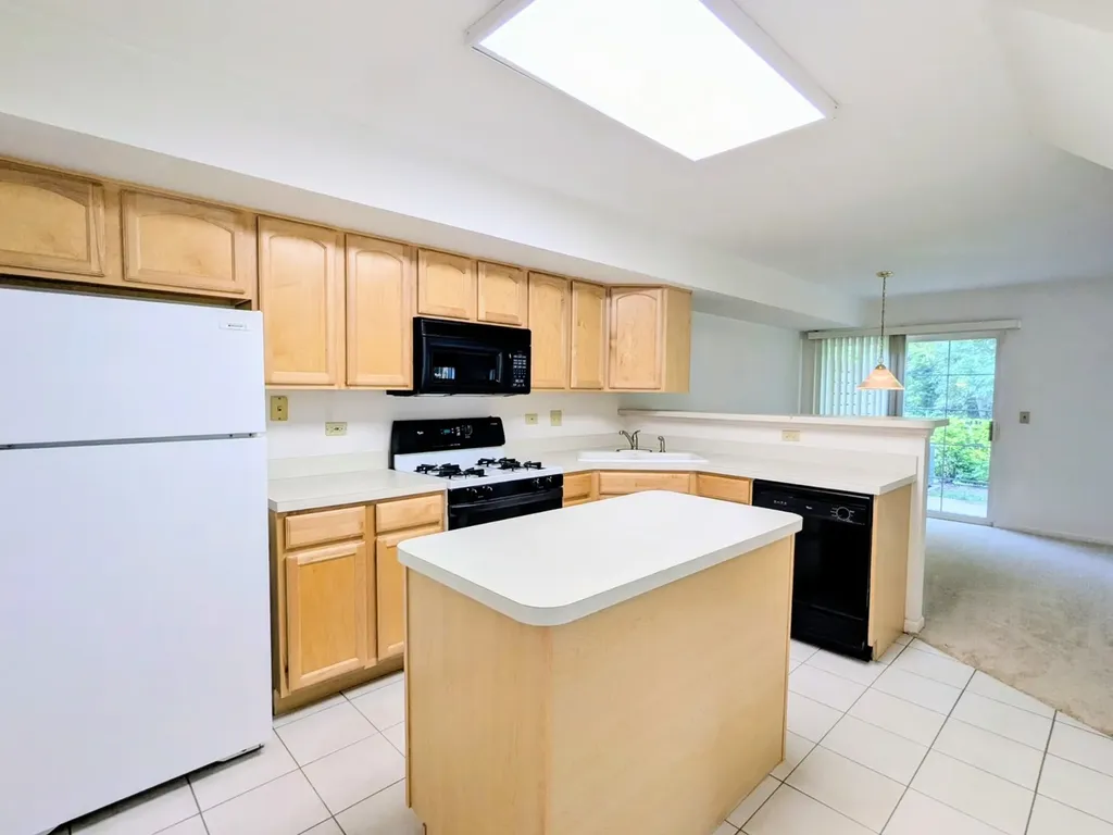 13917 South Cambridge Circle Plainfield IL 60544